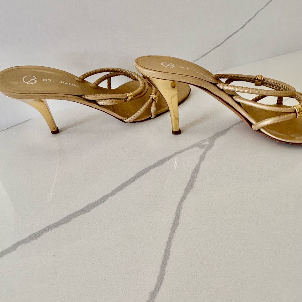 St. John Metallic Gold Women's Sandals - Picture 6 of 9